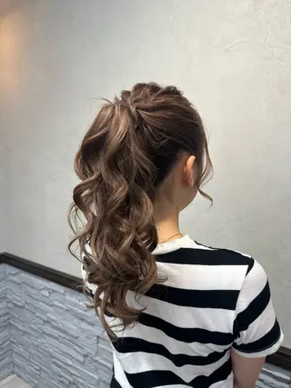 ヘアアレンジ りおん レイヤー/ベージュのヘアスタイル
