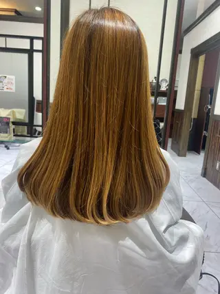 ロング 佐藤 優衣のヘアスタイル