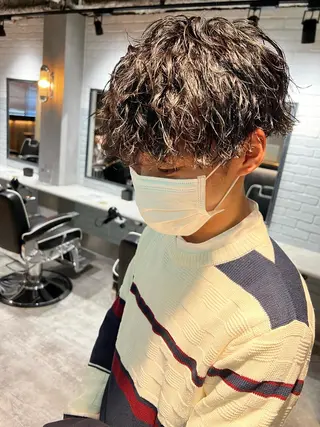 ミディアム パーマ メンズ eight  men 吉祥寺所属・メンズ専門　店長 大澤幸平のヘアスタイル