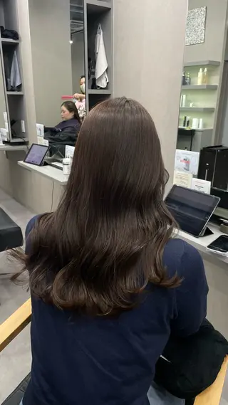 カラー ★PALO/ ANNA★のヘアスタイル