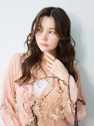 ロング カラー パーマ "オトナ髪”/ LAKA TOCCAのヘアスタイル