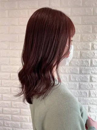 セミロング カラー 山口 莉奈のヘアスタイル