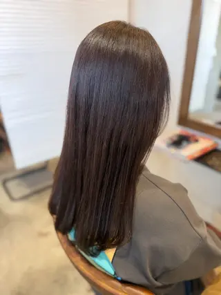 セミロング YUKI .のヘアスタイル