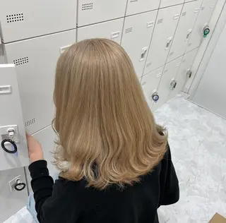 ヘアアレンジ カラー セミロング 🪞【公式】表参道 🪞knot🪞のヘアスタイル