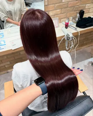 ショート フェザー/シャドウ/ メッシュパーマのヘアスタイル