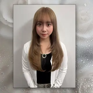 ロング カラー ルプラボウ/豊川/ 美髪カラー/アヤカのヘアスタイル