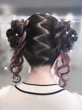 ロング OZ梅田♡ ゆはなブリーチのヘアスタイル
