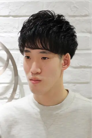 ショート パーマ メンズ LAVIE barberのヘアスタイル