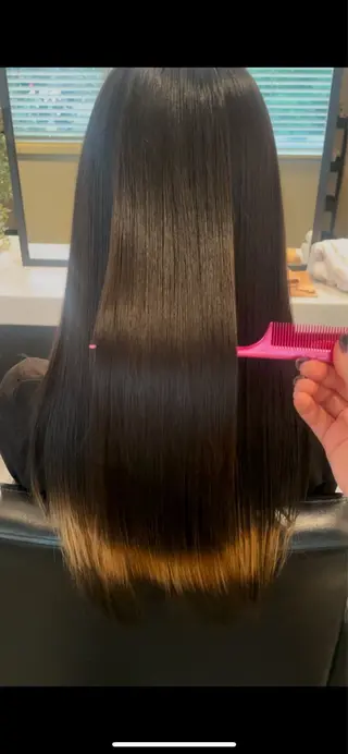 L&Co. BY LUCKHAIR所属・ブリーチ✧︎デザイン ゆうのヘアスタイル