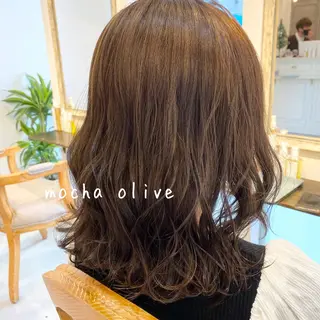 ミディアム カラー モテ前髪 タゴメ シンヤのヘアスタイル