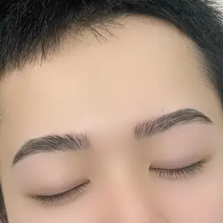 アイブロウ リスブラン MIYUのマツエク・マツパデザイン