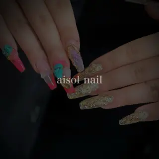 ネイル Aisol nail salonのネイルデザイン