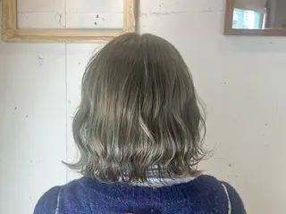 ミディアム カラー さとう ちほみ🐼のヘアスタイル