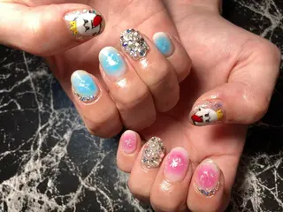 ショート ネイル ✴︎ Delightのネイルデザイン