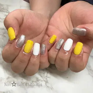 ネイル Hair salon Irie所属・與儀 知佳のネイルデザイン