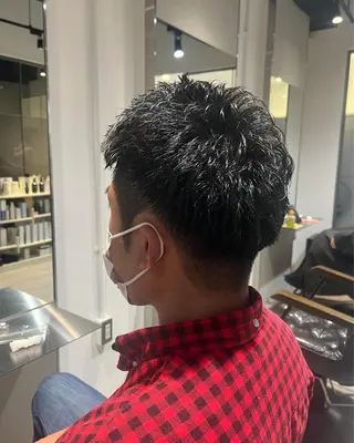 ショート パーマ 🌈透明感カラー🌈 🌟吉田祐介🌟のヘアスタイル