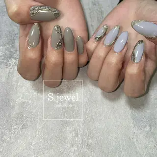 ネイル S. JEWELのネイルデザイン