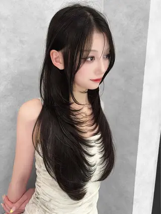 ロング 🥇KEN /レイヤー/カラーのヘアスタイル