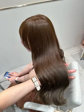 ロング カラー ヘアアレンジ 🤎小顔レイヤー /ベージュ🤎友香のヘアスタイル