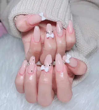 ネイル nail&eye Ariesのネイルデザイン