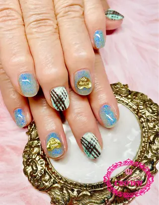 ネイル CROWN プライベートサロンのネイルデザイン
