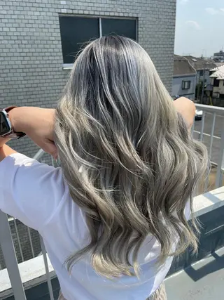 ロング カラー 透明感カラー✨艶髪 制作🌱山根あゆみのヘアスタイル