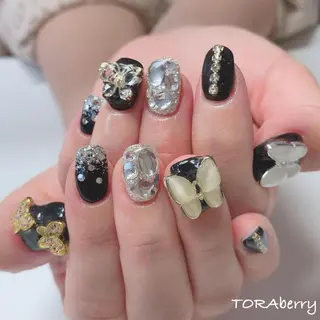 ネイル ネイリスト なつみのネイルデザイン