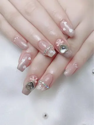 ネイル ネイルサロン lotusのネイルデザイン