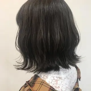 ミディアム カラー 馴染ませNo.1🧃 エクステ・アレンジのヘアスタイル