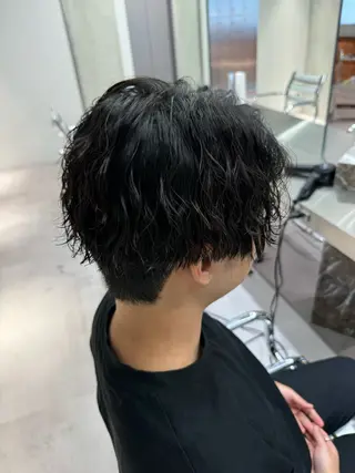 ショート パーマ メンズ 波巻きスパイラルパー マ/シャドウパーマ駿のヘアスタイル