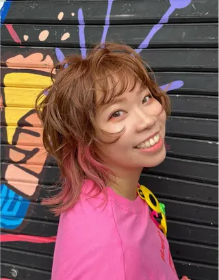 ミディアム カラー 派手髪デザインカラー ヒロカのヘアスタイル
