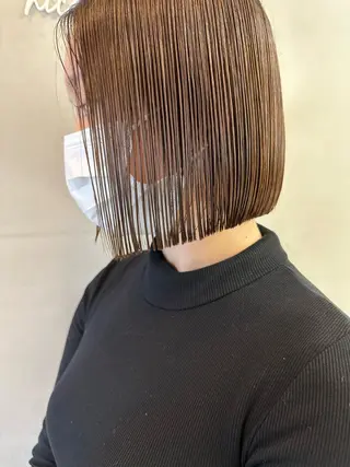 ショート カラー センターパート/ 暖色カラーayuのヘアスタイル