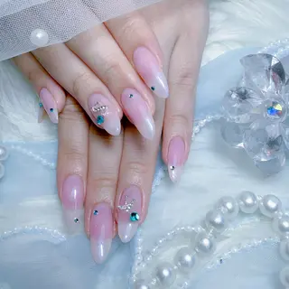 ネイル Yudia🩵 Yuiのネイルデザイン