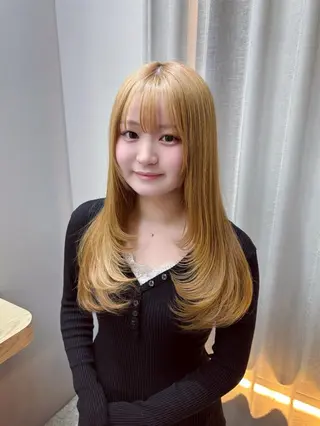 ロング RYOTA レイヤー 中明度カラー/縮毛のヘアスタイル