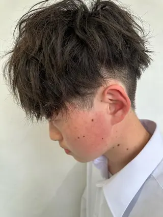 ショート ブリーチ毛縮毛矯正 👑山口のヘアスタイル