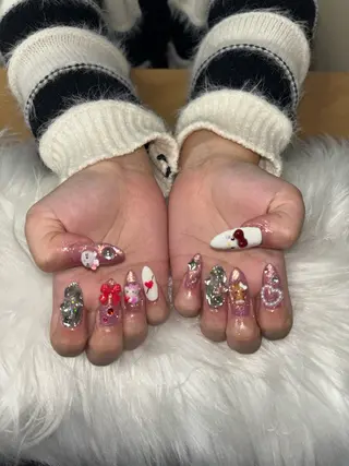 ネイル 佐藤　Roveil 勾当台公園駅徒歩5分のネイルデザイン