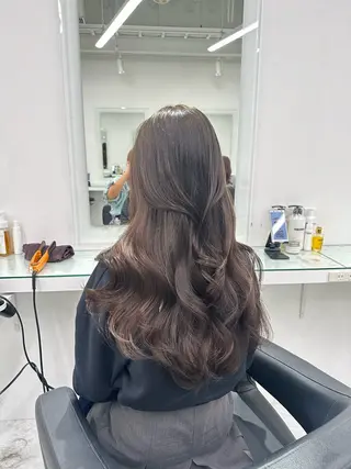 セミロング カラー ❄最強かわいいカラー ❄️MINA❄️のヘアスタイル