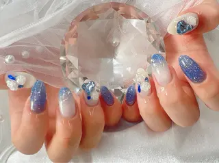 ネイル bijou nails　蓮のネイルデザイン