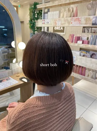 ショート ブリーチなしカラー/ 暖色カラー/艶カラーのヘアスタイル