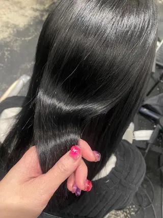 カラー サイレント美容師 アイリィのヘアスタイル