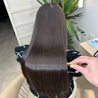 ロング 縮毛矯正・髪質改善 特化 出納 直起のヘアスタイル