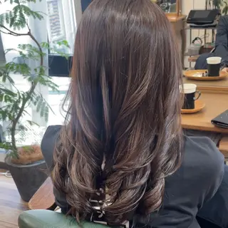 セミロング 福岡口コミNo1🎀 コテ巻き風パーマ専門のヘアスタイル
