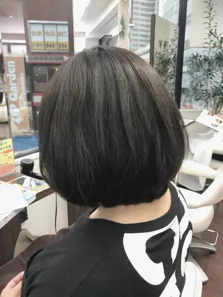 ショート カラー 長内 大明のヘアスタイル