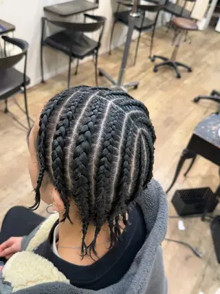 ショート コーンロウ／ドレッド 浅賀晟弥のヘアスタイル
