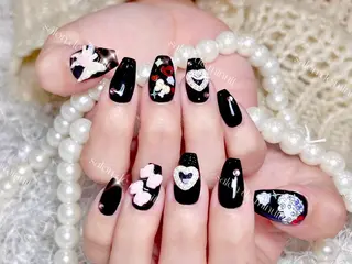 ネイル Momo 🤍のネイルデザイン