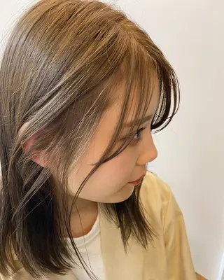 ミディアム カラー 砂原 ひよりのヘアスタイル