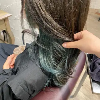 カラー equal銀座 黒田💚のヘアスタイル