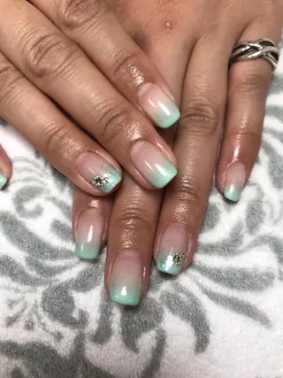 ネイル Disini nailのネイルデザイン