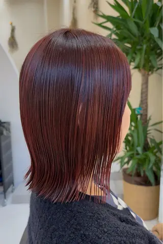 ミディアム 園田 奈津のヘアスタイル