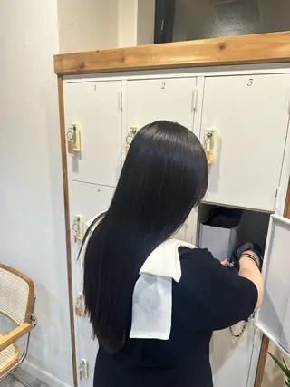 ロング 美髪矯正・ブリーチ 矯正🫧秋元ゆたかのヘアスタイル